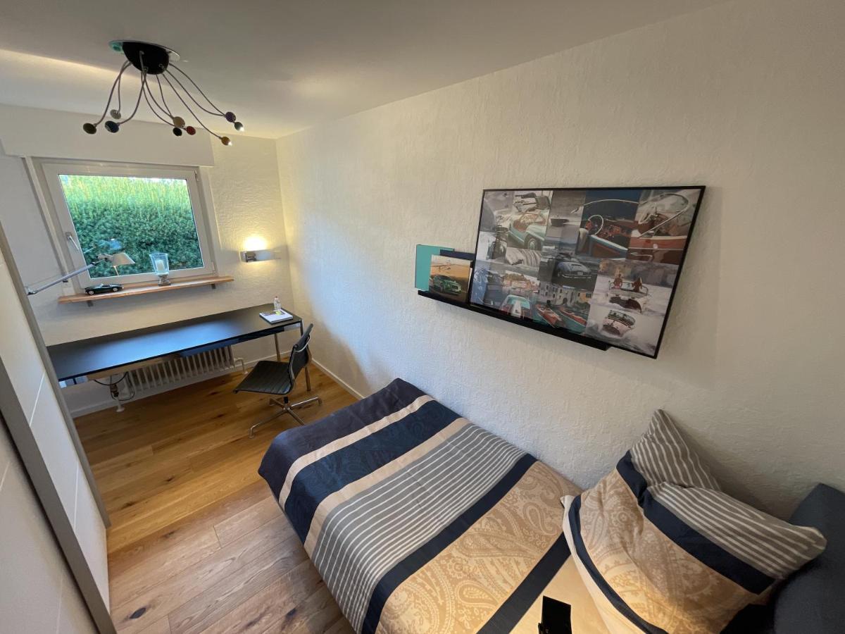 Appartement Region Esslingen - Naehe Messe - Flughafen - Stuttgart - Wohnen Und Arbeiten Auf Zeit In 120M2 Wohlfuehlatmosphaere - Ab 3 Uebernachtungen - Geeignet Fuer 4 Pers Incl Kinder - Beistellbett Moeglich - Kinder Und Tiere Willkommen - Garage F 알트바크 외부 사진