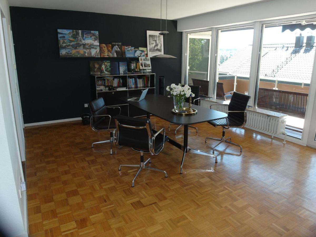Appartement Region Esslingen - Naehe Messe - Flughafen - Stuttgart - Wohnen Und Arbeiten Auf Zeit In 120M2 Wohlfuehlatmosphaere - Ab 3 Uebernachtungen - Geeignet Fuer 4 Pers Incl Kinder - Beistellbett Moeglich - Kinder Und Tiere Willkommen - Garage F 알트바크 외부 사진